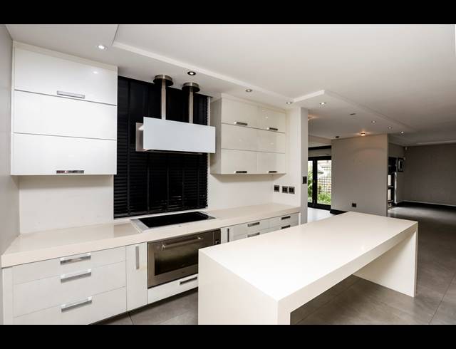 3 BEDROOM TOWNHOUSE FOR SALE IN MUSGRAVE